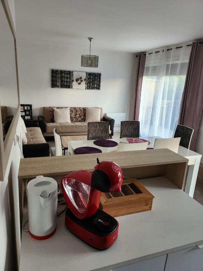 Flat Apartman Genay  Kültér fotó